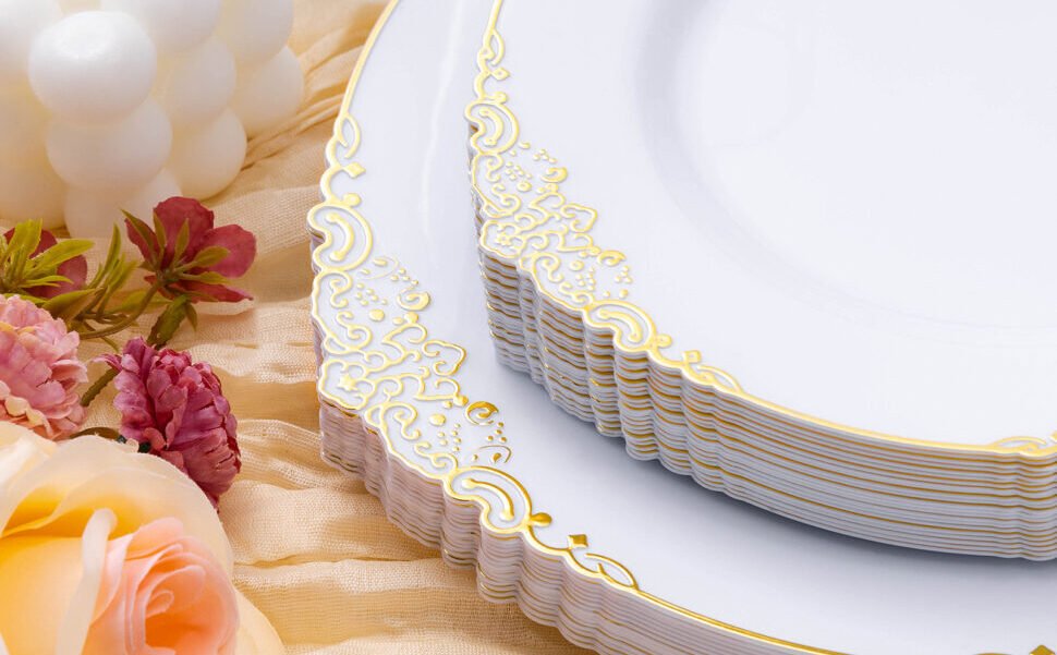 10.25"& 7.5" White Gold Retro Plates Sets A1