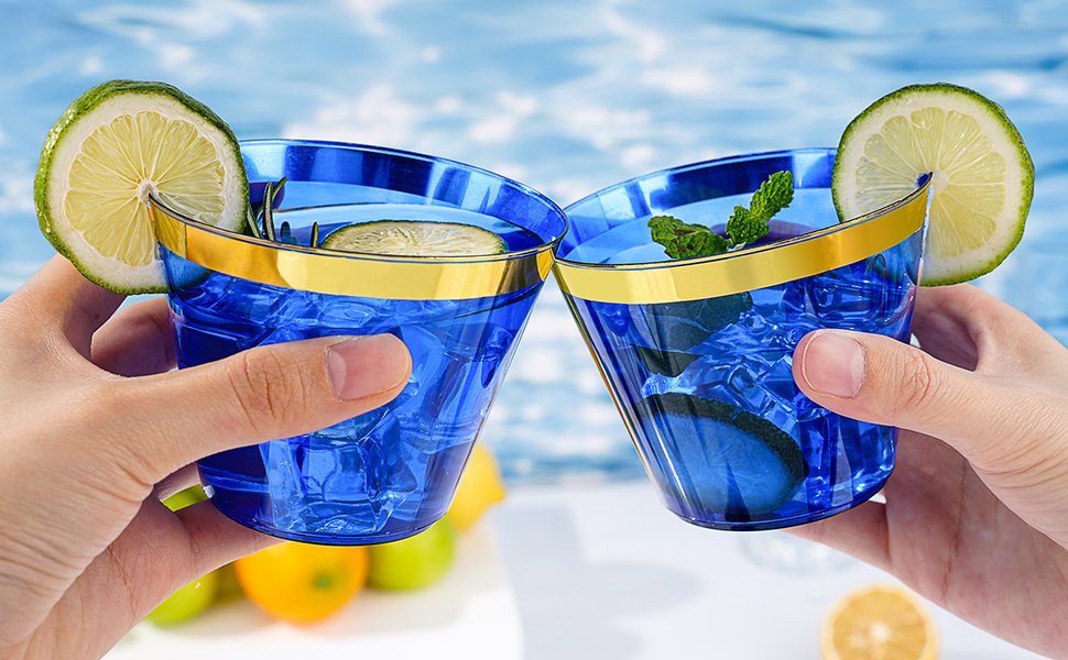 9oz Blue Plastic Cups with Gold Rim A4